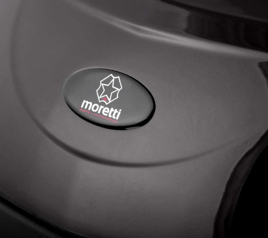 Kufer Moretti MR-889, 46 l., czarny połysk, czerwony odblask