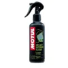 MOTUL M2 PŁYN DO DEZYNFEKCJI WNĘTRZA KASKU 250ml