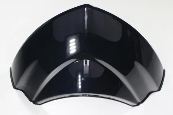 PLASTIK OWIEWKA PRZEDNIEJ LAMPY BOLT Y50