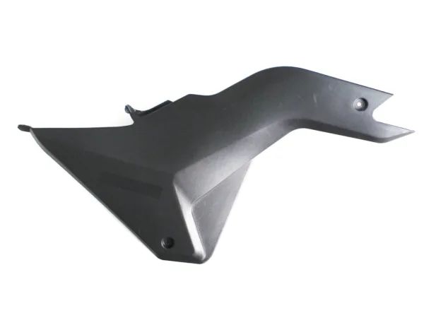 PLASTIK ŚRODKOWY PRAWY MATOWY BOLT Y50
