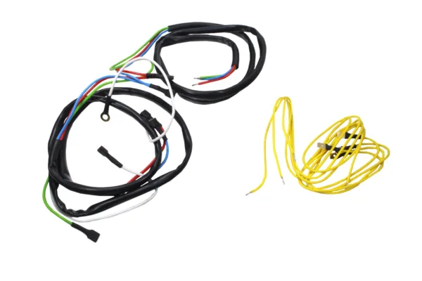 INSTALACJA ELEKTRYCZNA WSK WIĄZKA KIERUNKOWSKAZÓW KRÓTKA DLA „KOBUZ”
