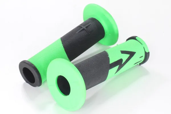 MANETKI KIEROWNICY CL-017 ZIELONE KPL. SC