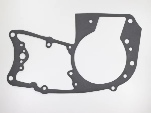 USZCZELKA JAWA CZ 175 KARTERU AG