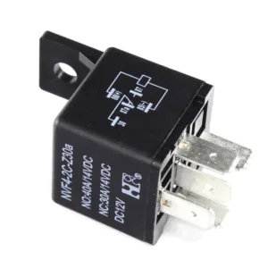 PRZEKAŹNIK SAMOCHODOWY NFV4-2CZ30A-12 12V 31A Z UCHEM